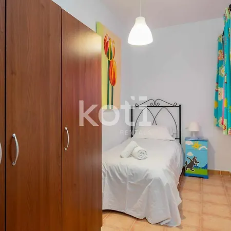 Koti - Plaza Chinorros *